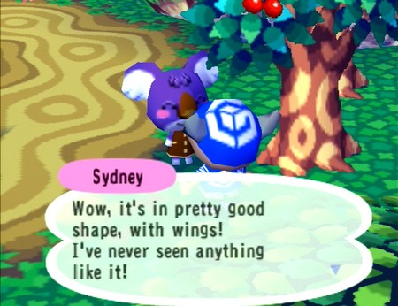 Sydney: Wow, it's in pretty good shape, with wings! I've never seen anything like it!