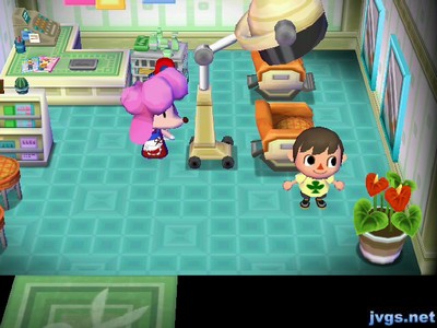 Me at the Shampoodle salon, with brown hair once again.