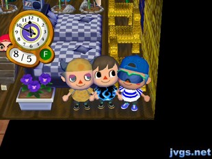 Jeff stuck between Mike and Ronnie.