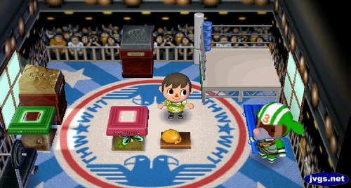 Big Top's boxing-themed house, now with a judge's bell.