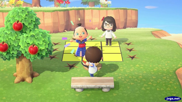 Jorge prepares for some sumo action in ACNH.