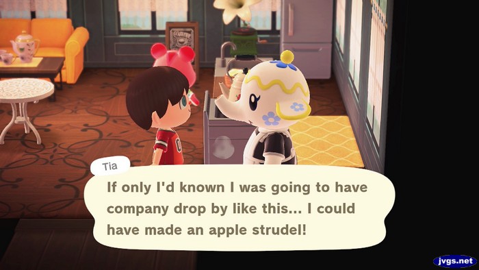 Tia: If only I'd known I was going to have company drop by like this... I could have made an apple strudel!