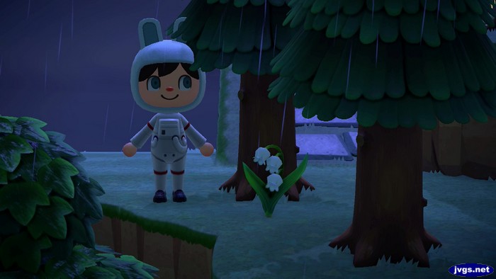 My first lily-of-the-valley in Animal Crossing: New Horizons.