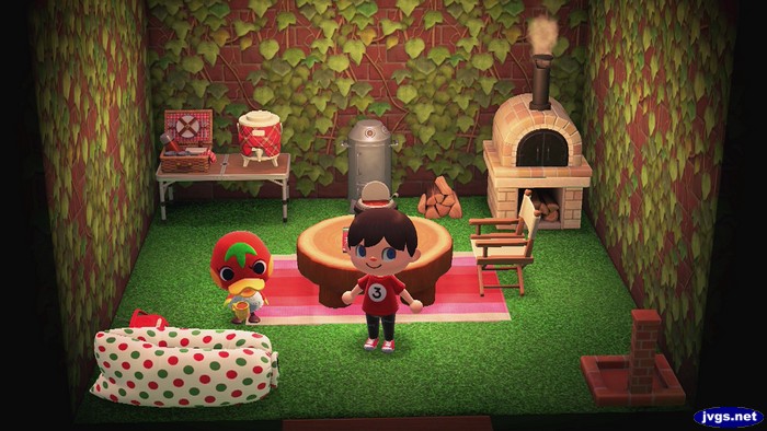 The inside of Ketchup's house.