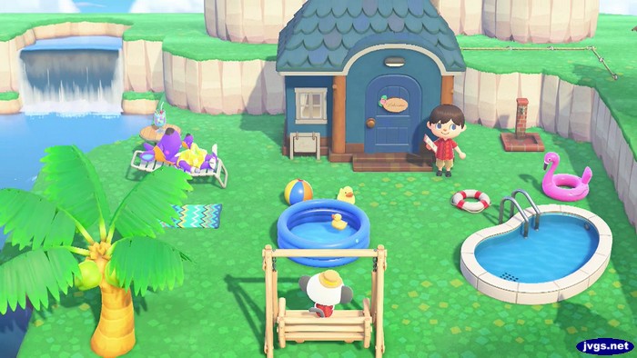 Sylvia's pool-time yard in Happy Home Paradise.
