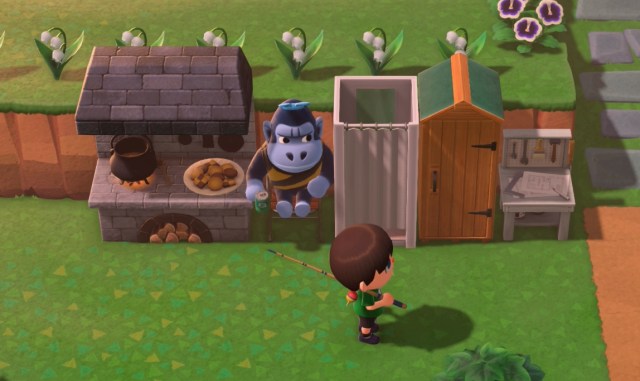 Peewee sits and watches me.