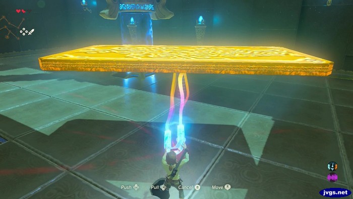 Link uses the power of magnesis to move a large metal panel.