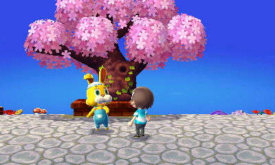 Zipper T. Bunny at the town tree.