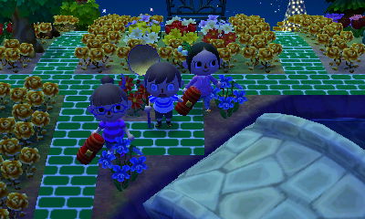 An innocent net-holding villager gets surrounded by people armed with hammers!