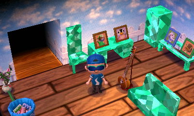 A backyard fence and common floor.