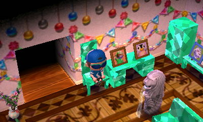 A party wall and parquet floor.