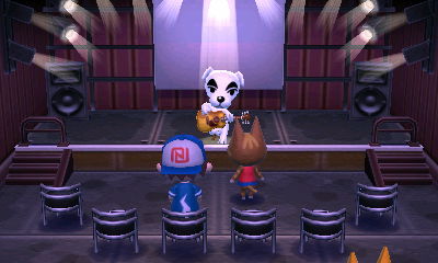 Katt and I catch some live music at Club LOL.