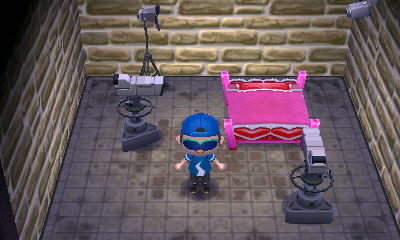 A lovely bad with cameras pointed at it.