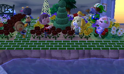 The completion ceremony for the round topiary.