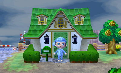 Linette's green house in PeaTown.