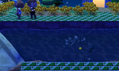 I catch a fish as Pashmina breathes down my neck.