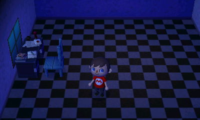 Tinder's large room with only a desk and a chair.