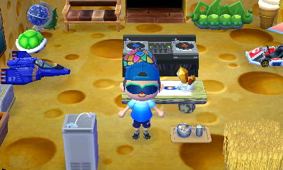 Some cream and sugar I got from Brewster.