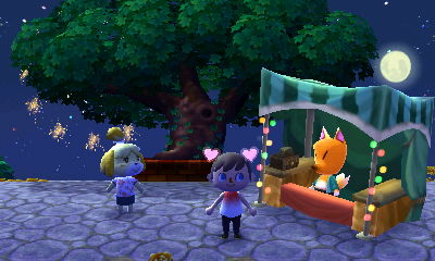 Isabelle and Crazy Redd hanging out during the fireworks festival.